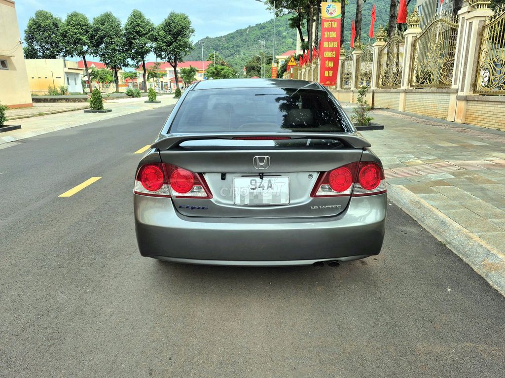 Honda Civic 2008 - ảnh 4