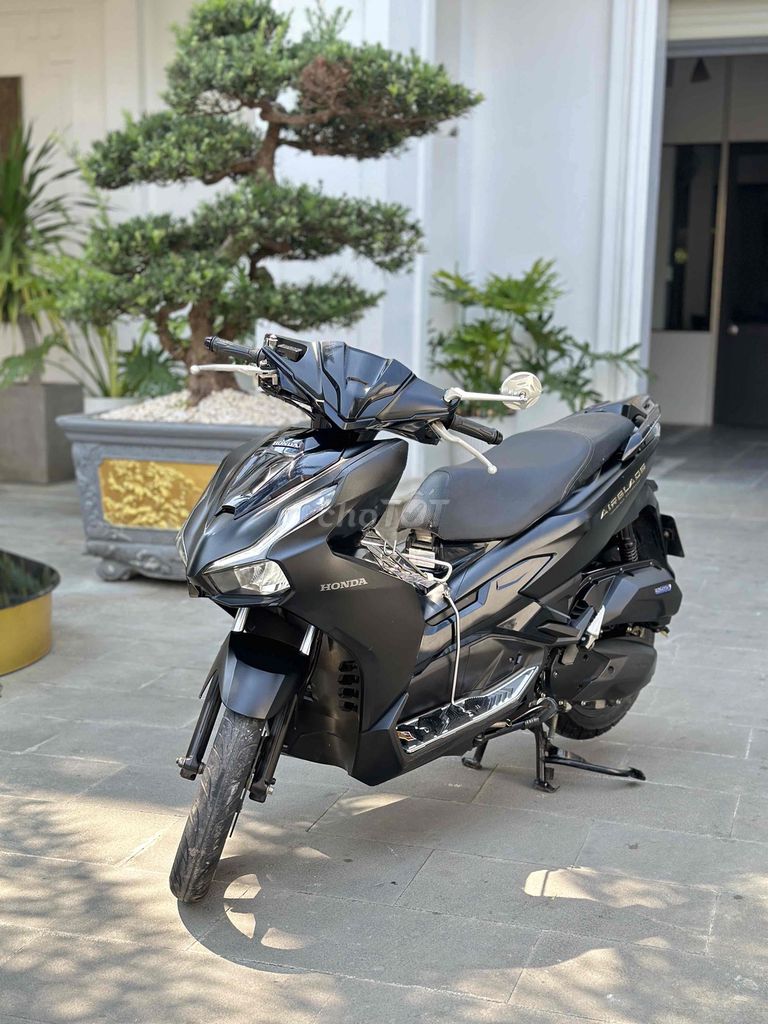 Honda Air Blade 2023 - ảnh 1
