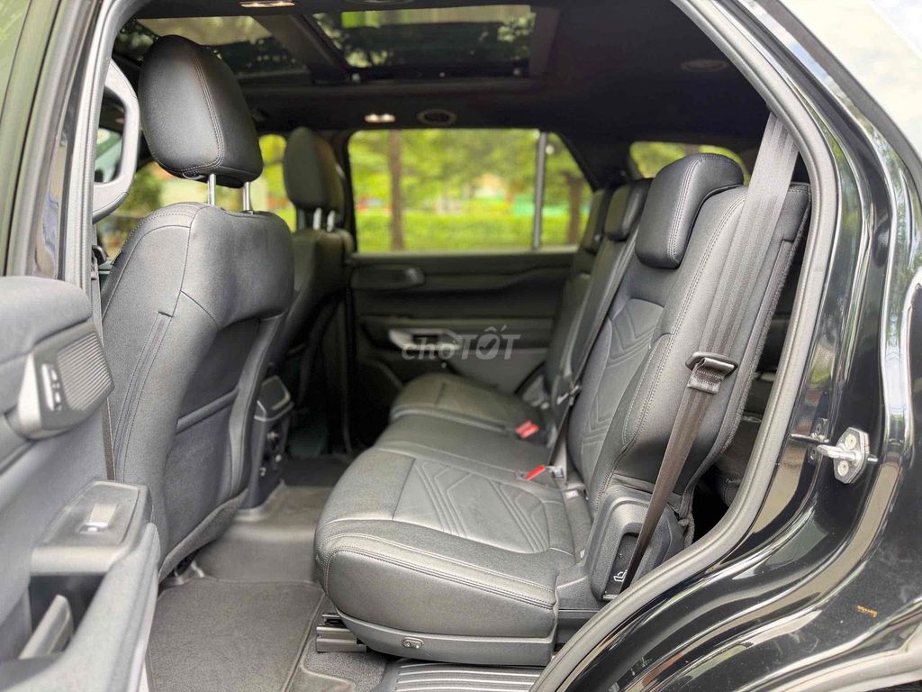 Ford Everest 2025 - ảnh 4