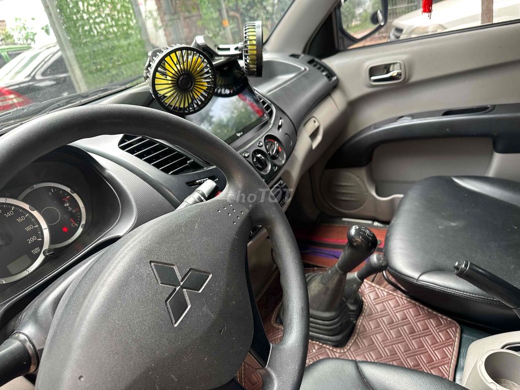 Mitsubishi Triton 2011 - ảnh 5