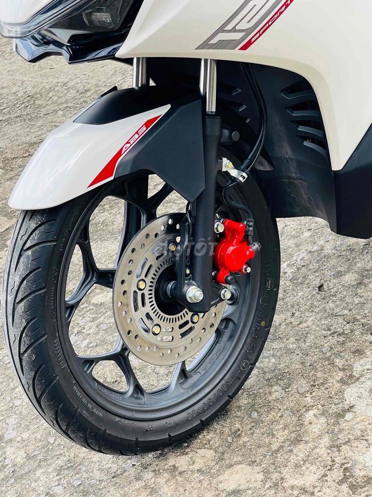 Honda Air Blade 2026 - ảnh 3