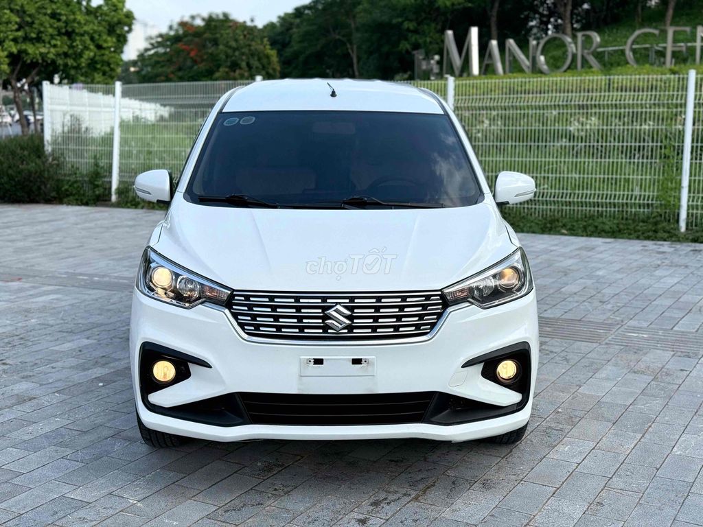 Suzuki Ertiga 2022 - ảnh 1