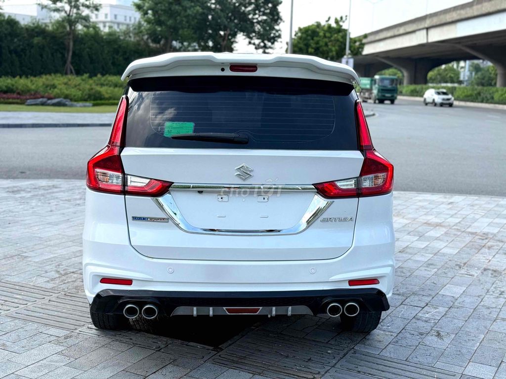 Suzuki Ertiga 2022 - ảnh 4