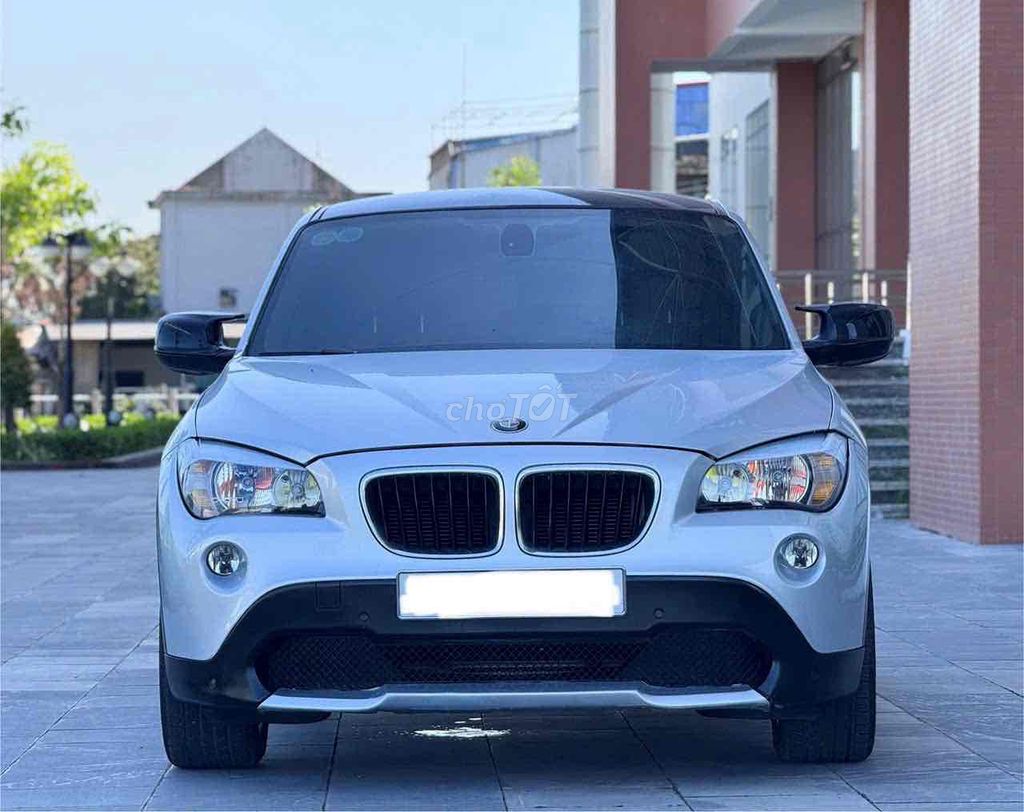 BMW X1 2010 - ảnh 1