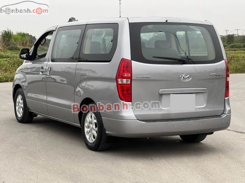 Hyundai Grand Starex 2.5 MT 2015 - ảnh 2