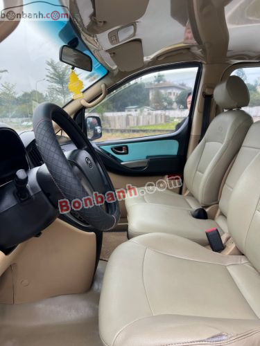 Hyundai Grand Starex 2.5 MT 2015 - ảnh 3