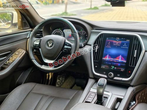 VinFast Lux A 2.0 Plus 2.0 AT 2021 - ảnh 5