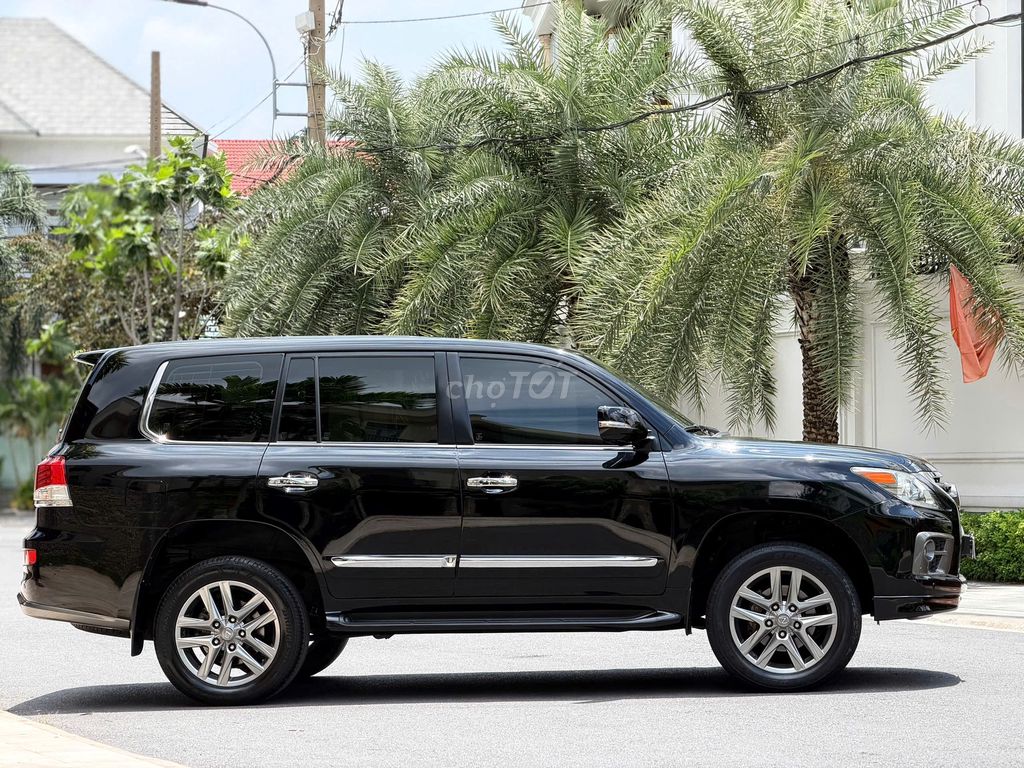 Lexus LX 2015 - ảnh 1