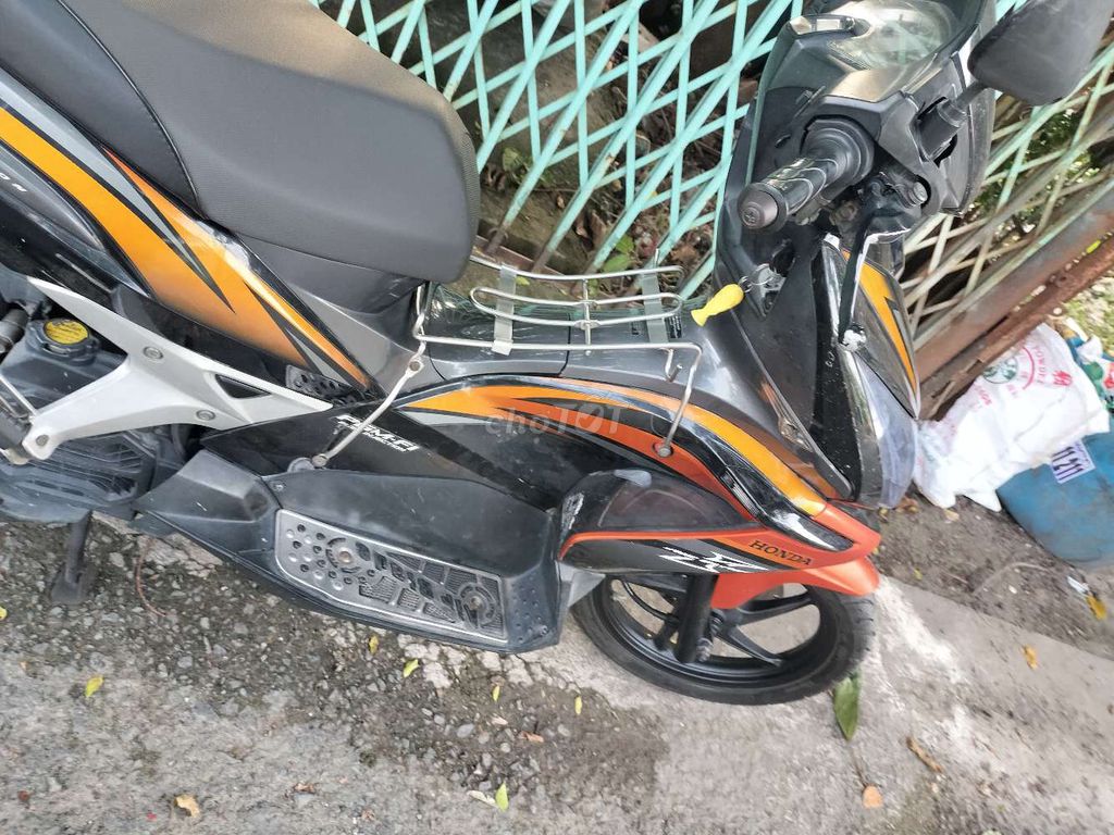 Honda Ab 2009 - ảnh 4