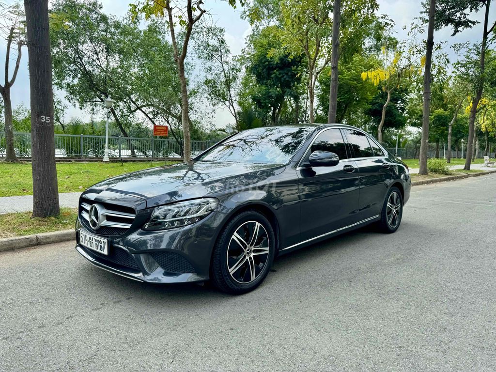 Mercedes-Benz 2020 - ảnh 4