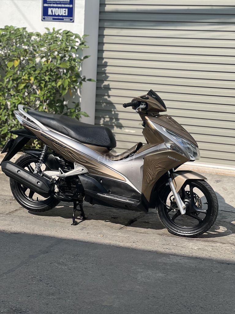 Airblade 2012 - ảnh 4