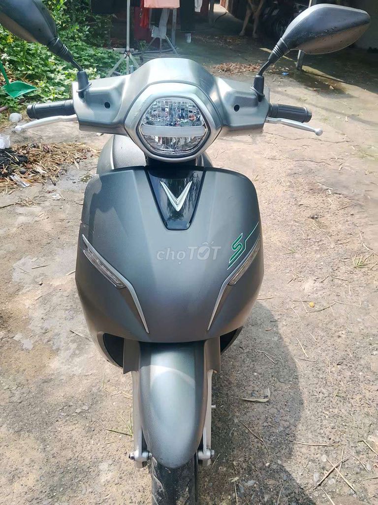 VinFast Klara 2022 - ảnh 1