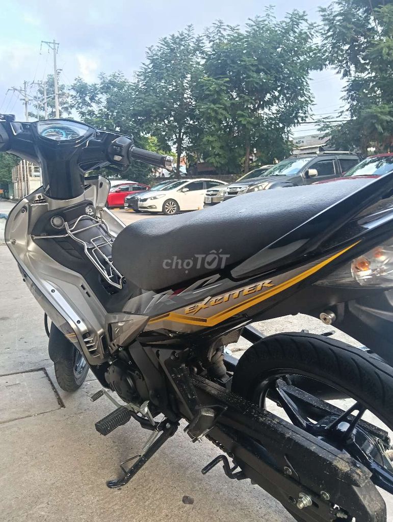 Yamaha Exciter 2010 - ảnh 2