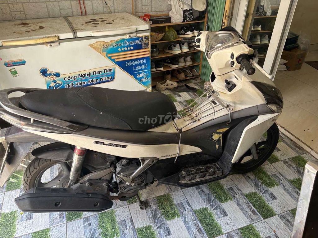 Honda Air Blade 2012 - ảnh 3