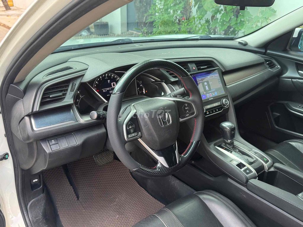 Honda Civic 2018 - ảnh 2