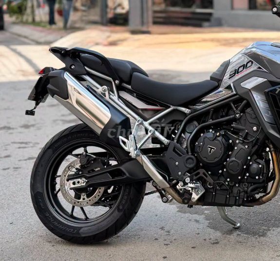 Triumph 2025 - ảnh 3
