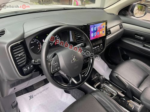 Mitsubishi Outlander 2.0 CVT 2019 - ảnh 5