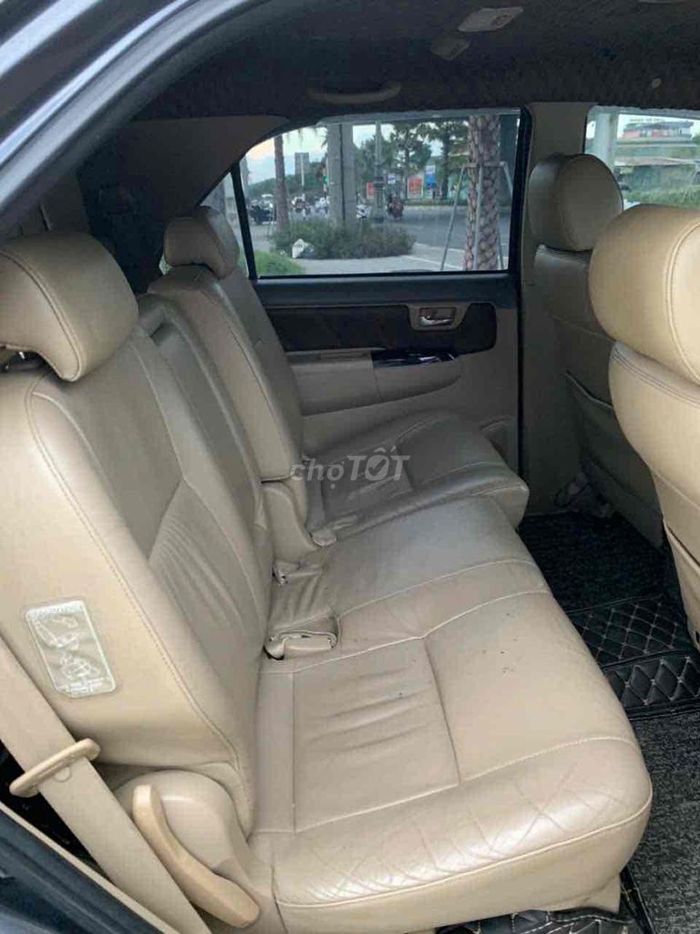 Toyota Fortuner 2013 - ảnh 3