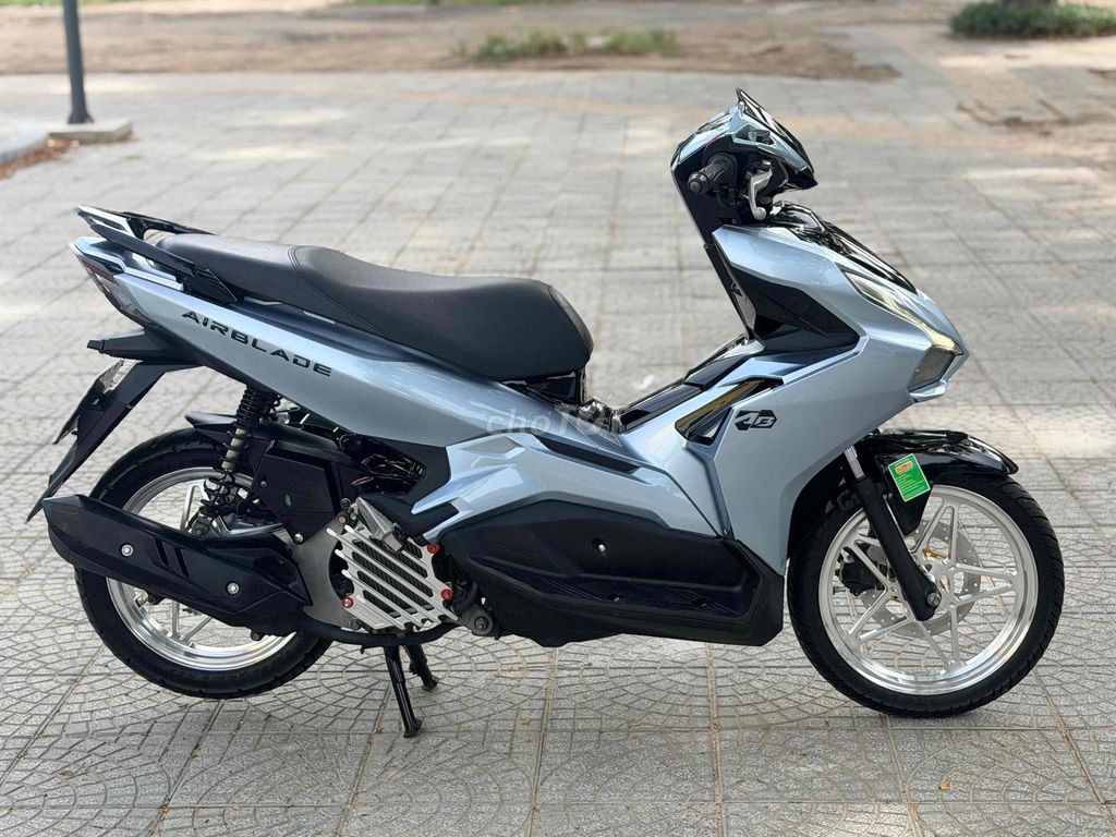 Honda Air Blade 2022 - ảnh 1
