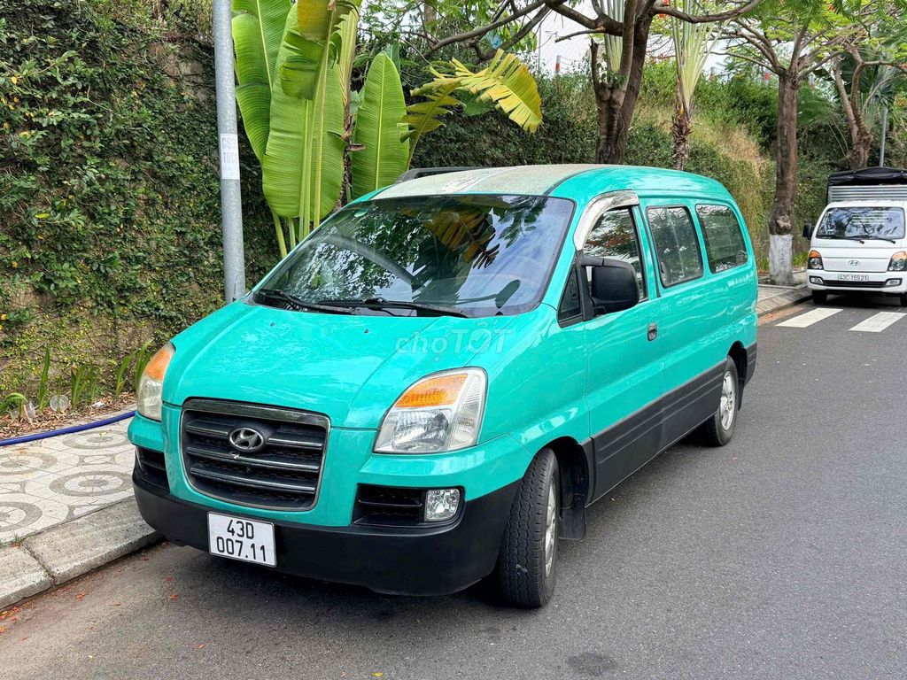 Hyundai Starex 2004 - ảnh 1