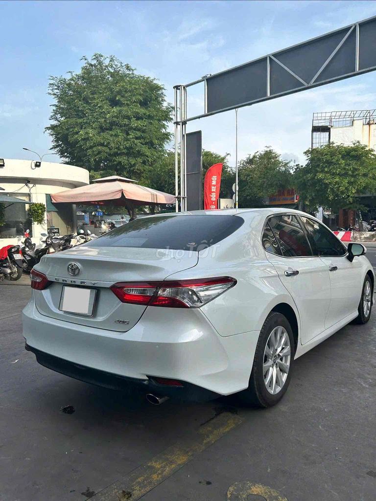 Toyota Camry 2.0G 2021 - ảnh 4