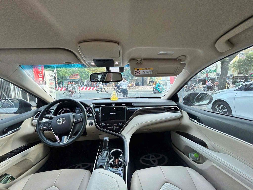 Toyota Camry 2.0G 2021 - ảnh 5