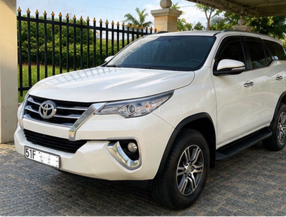 Toyota Fortuner 2017 - ảnh 1