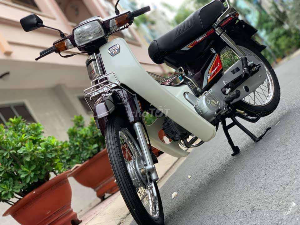 Honda Dream 1995 - ảnh 2