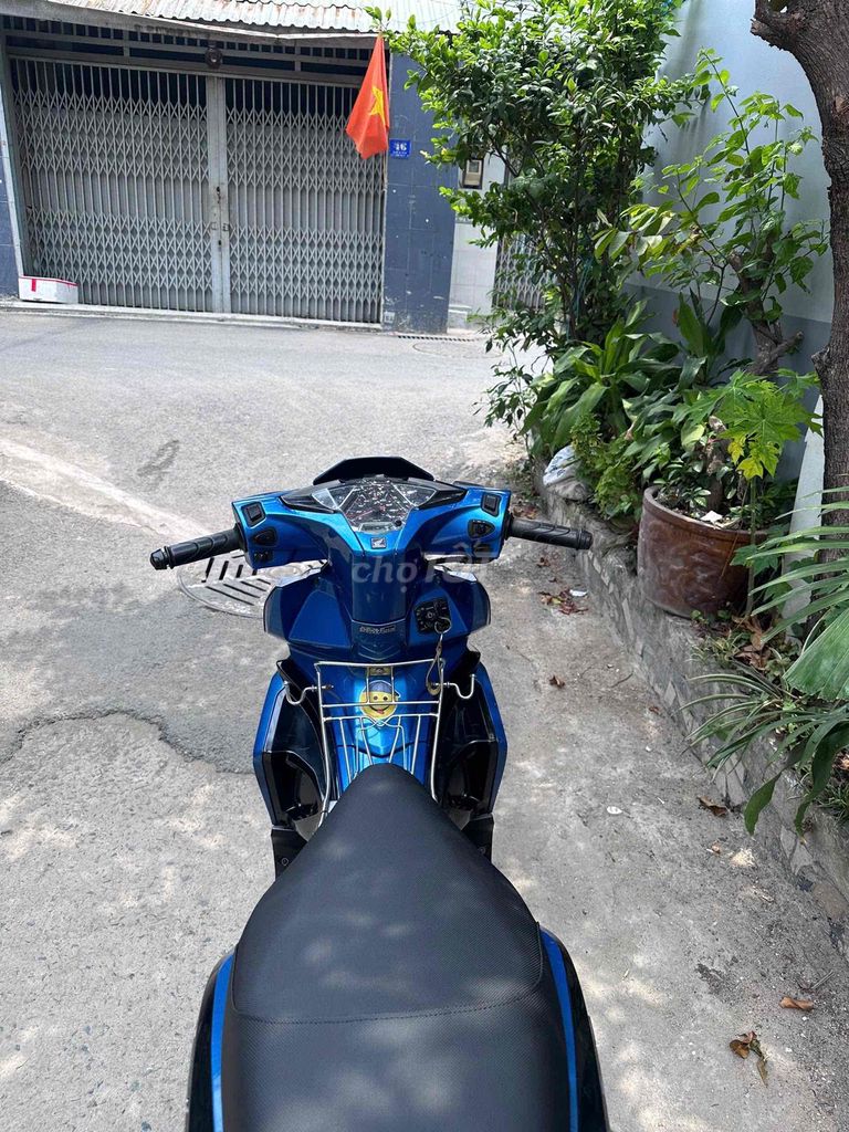 Honda Air Blade 2016 - ảnh 3