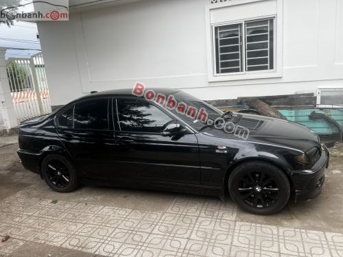 BMW 3 Series 2004 - ảnh 1