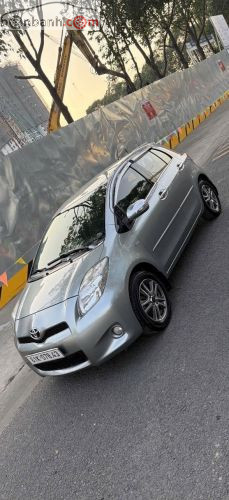 Toyota Yaris 2012 - ảnh 3