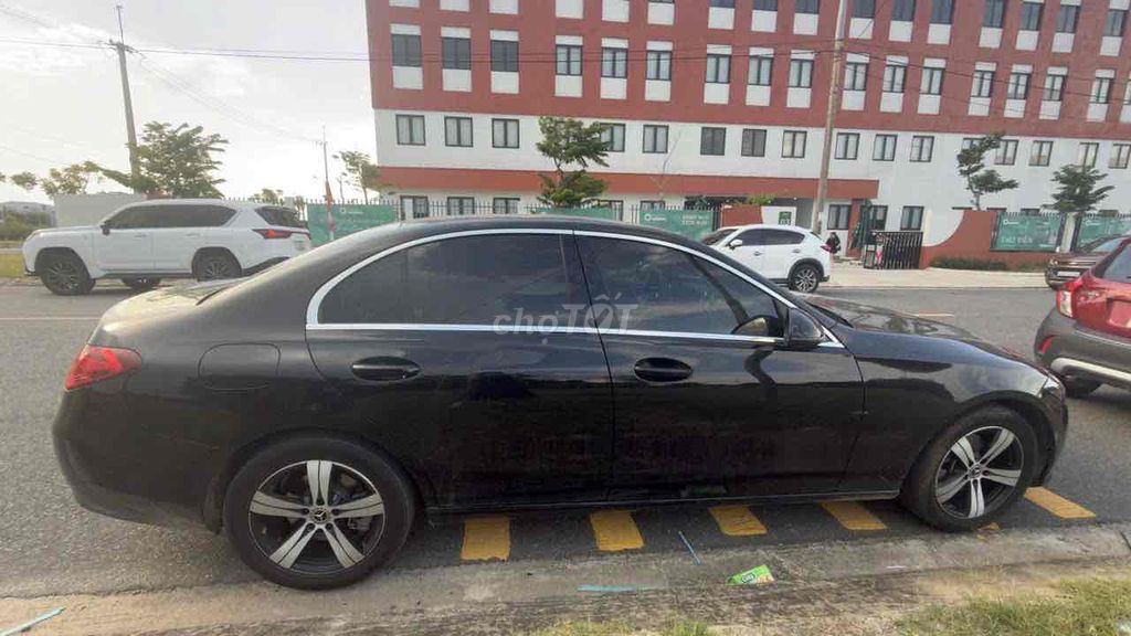 Mercedes-Benz 2022 - ảnh 2