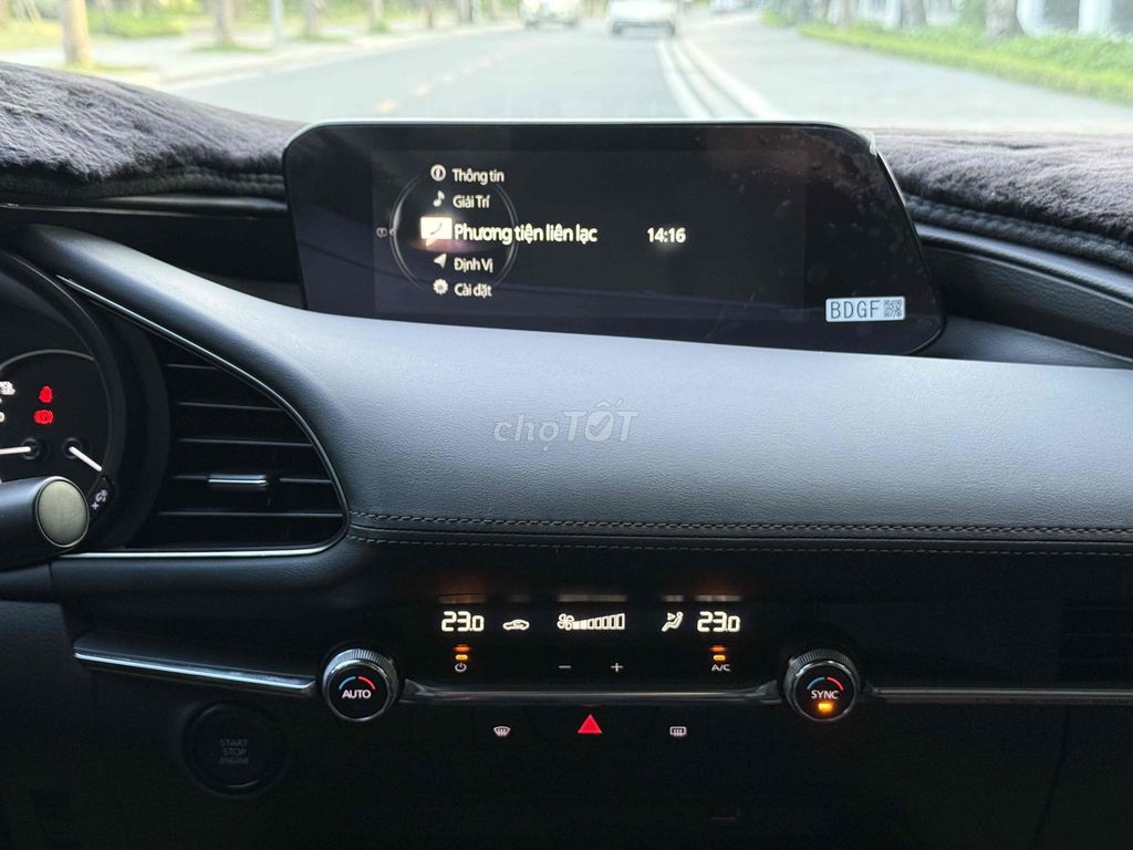 Mazda 3 2023 - ảnh 4