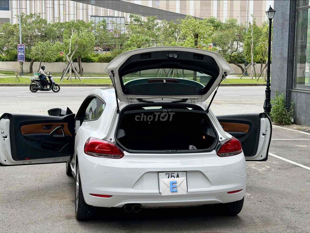 Volkswagen - ảnh 4