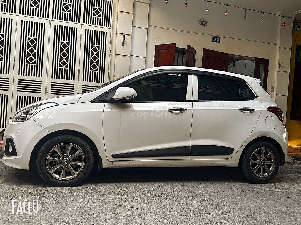 Hyundai i10 2015 - ảnh 4
