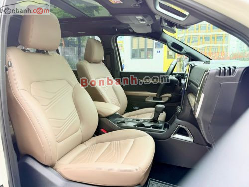 Ford Everest Titanium 2.0L 4x2 AT 2023 - ảnh 3