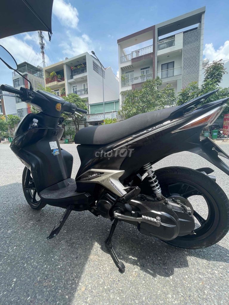 Yamaha Luvias 2012 - ảnh 4