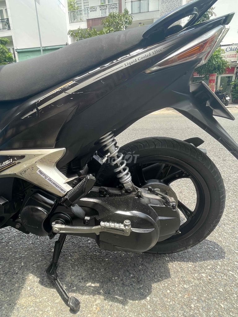 Yamaha Luvias 2012 - ảnh 5