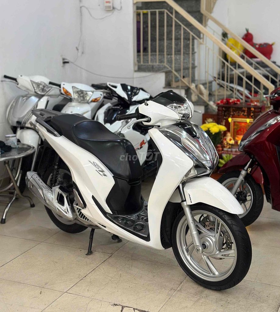 Honda SH 2017 - ảnh 1