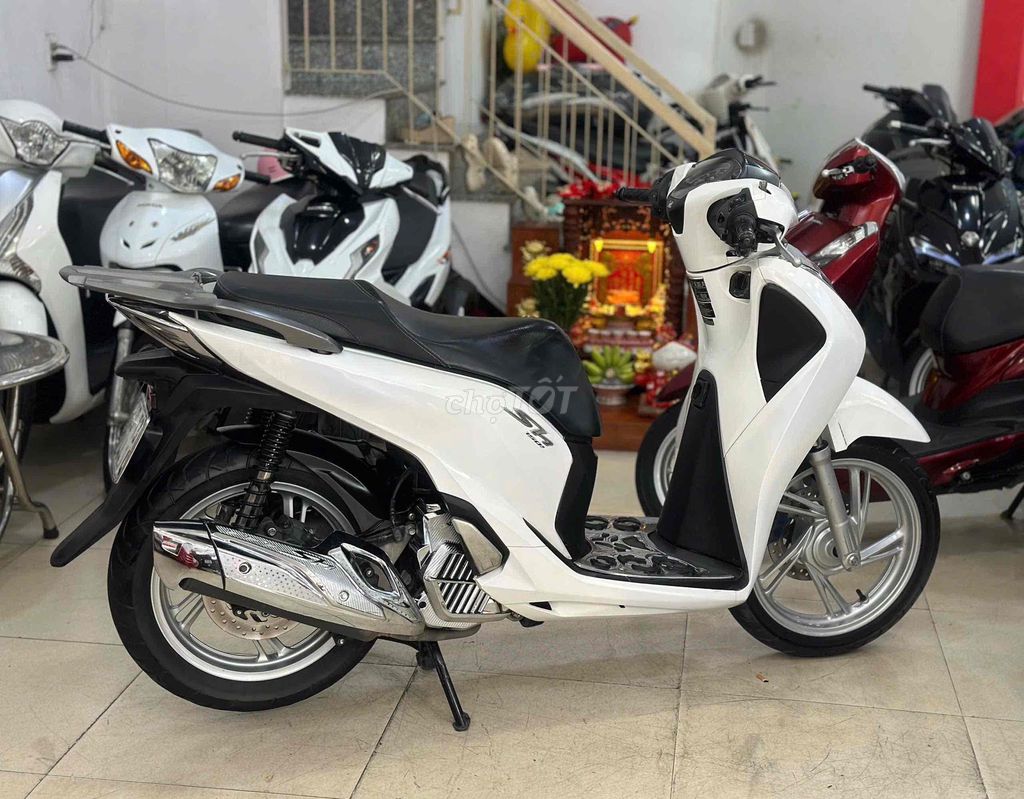 Honda SH 2017 - ảnh 3