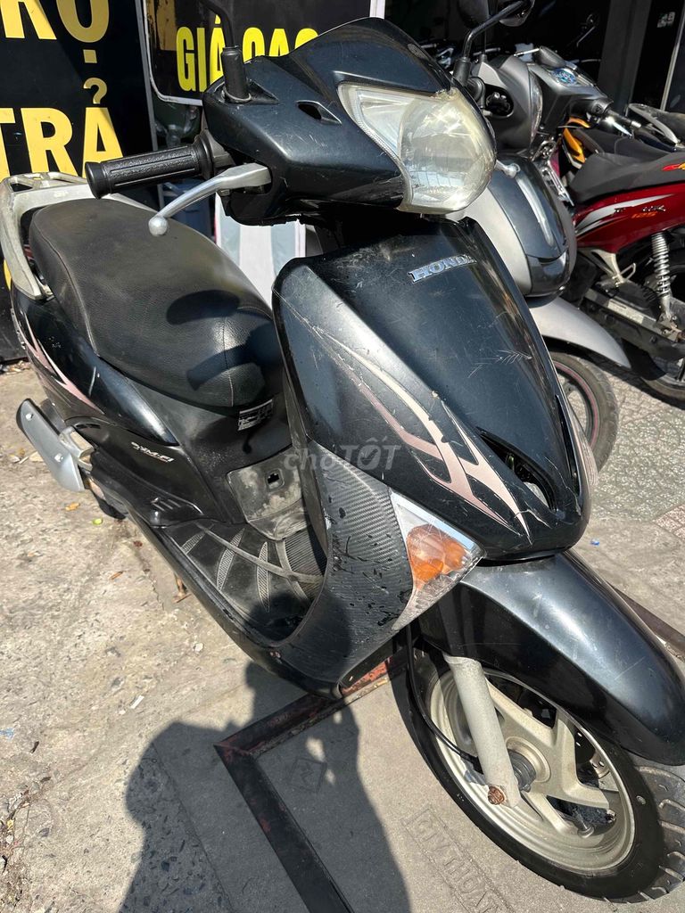 Honda 2010 - ảnh 2