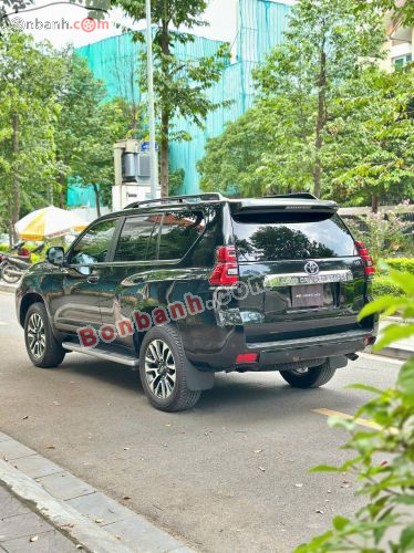 Toyota Prado VX 2.7L 2022 - ảnh 3