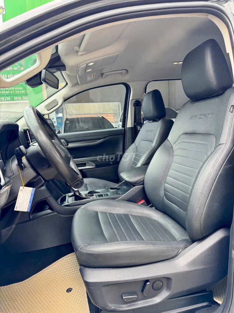 Ford Everest 2023 - ảnh 4