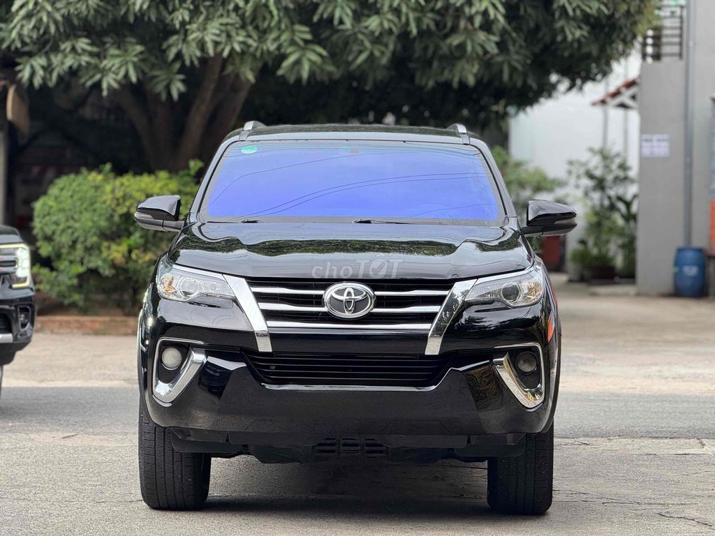 Toyota Fortuner 2020 - ảnh 1