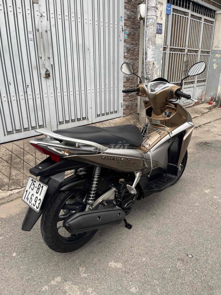 Honda 2012 - ảnh 4