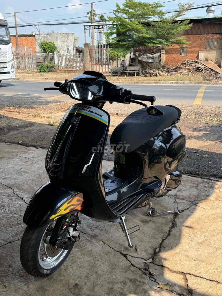 Piaggio Vespa 2022 - ảnh 2
