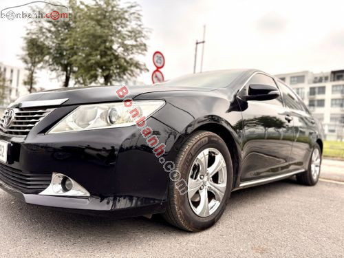 Toyota Camry 2.0E 2013 - ảnh 3