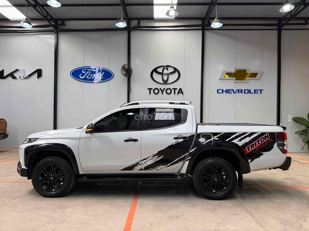 Mitsubishi Triton 2022 - ảnh 4