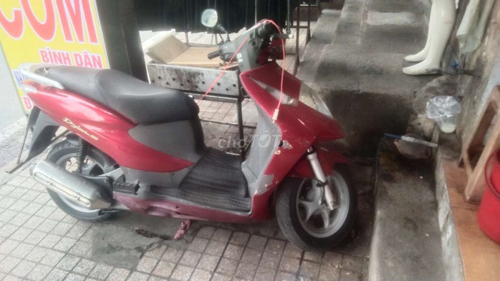 Honda Dylan 2004 - ảnh 1
