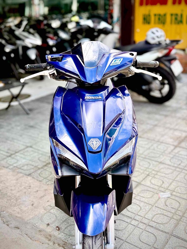 Honda Air Blade 2018 - ảnh 4